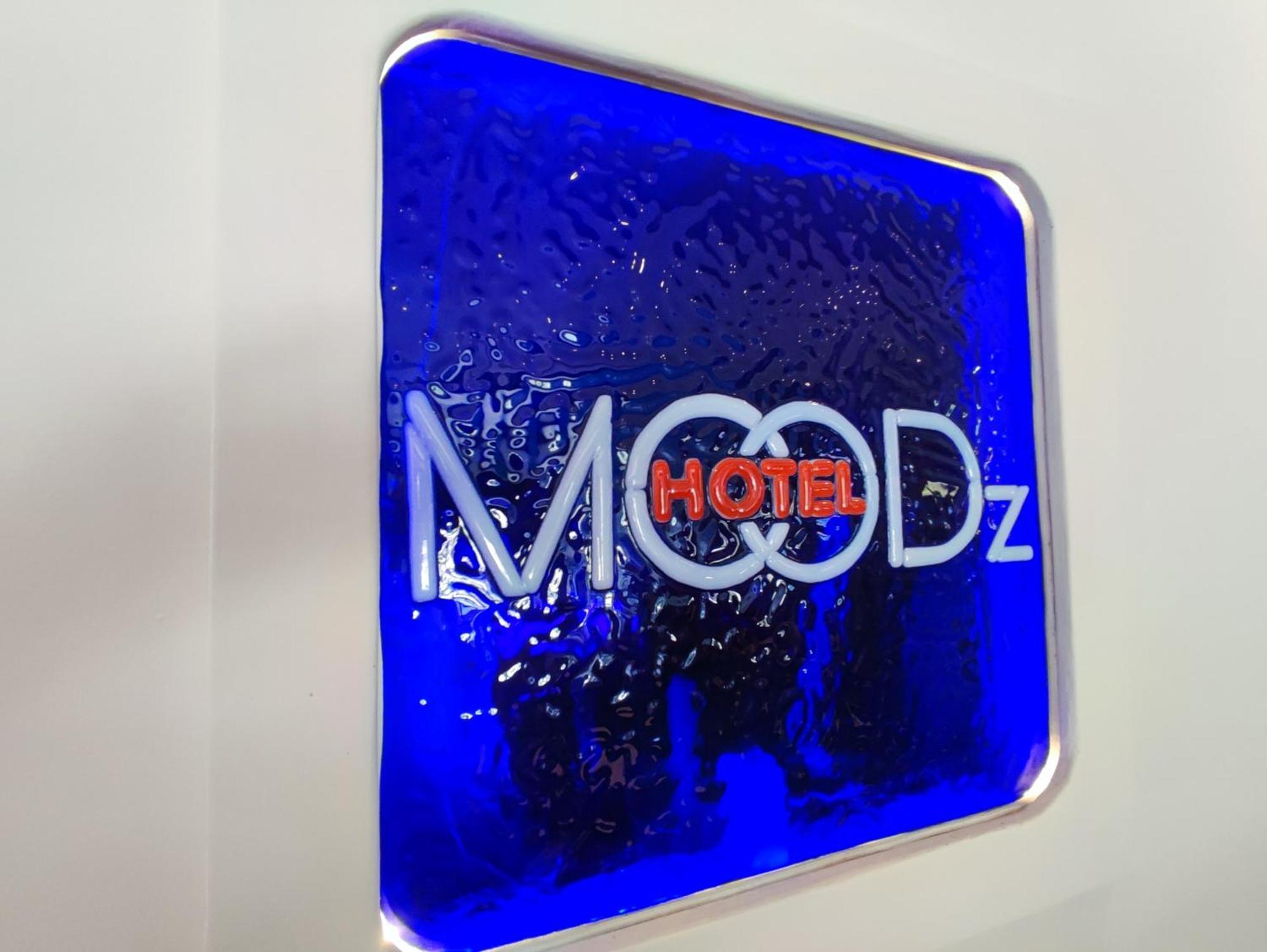 Moodz Hotel Vienne Pont-Eveque Ngoại thất bức ảnh