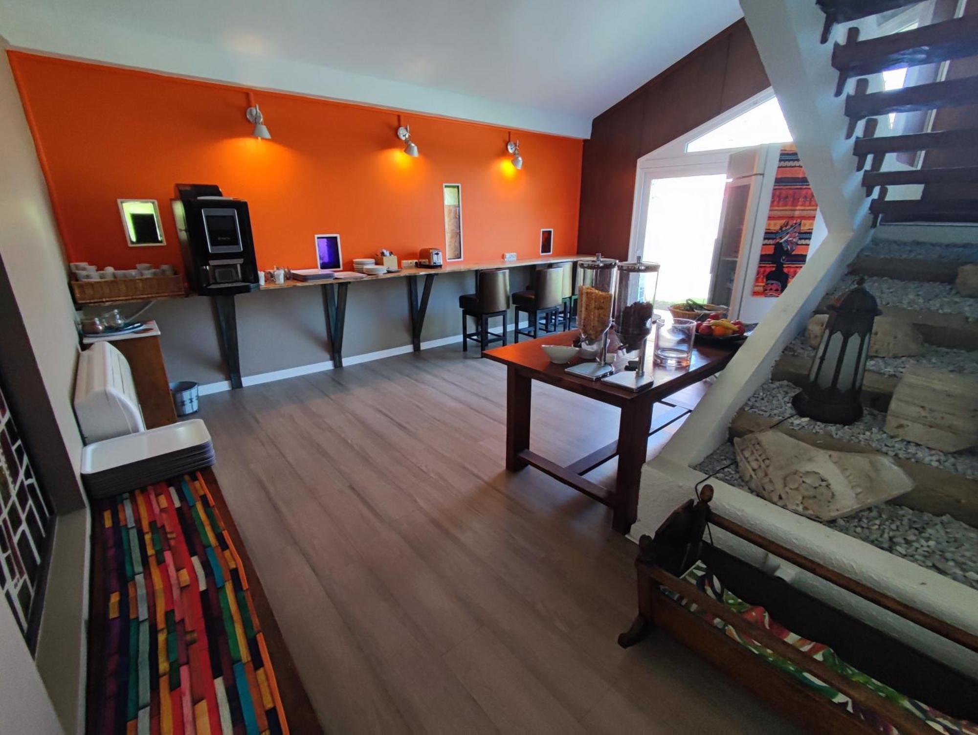 Moodz Hotel Vienne Pont-Eveque Ngoại thất bức ảnh