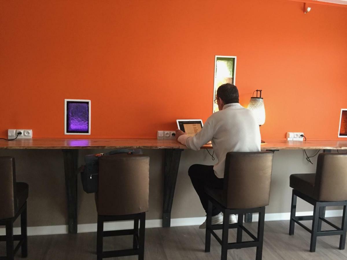 Moodz Hotel Vienne Pont-Eveque Ngoại thất bức ảnh