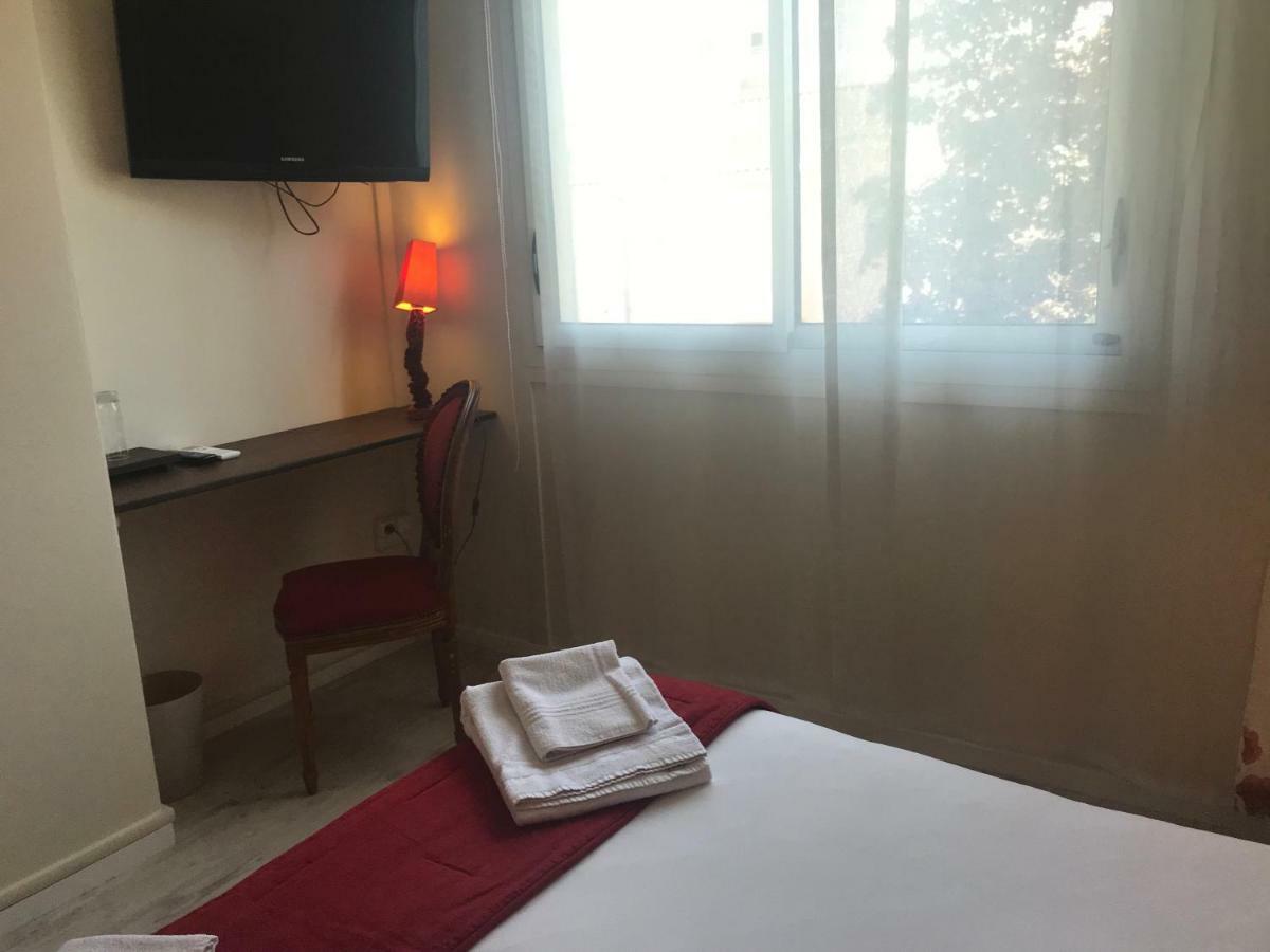 Moodz Hotel Vienne Pont-Eveque Ngoại thất bức ảnh