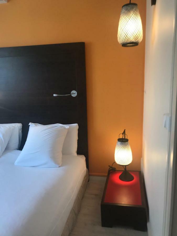 Moodz Hotel Vienne Pont-Eveque Ngoại thất bức ảnh