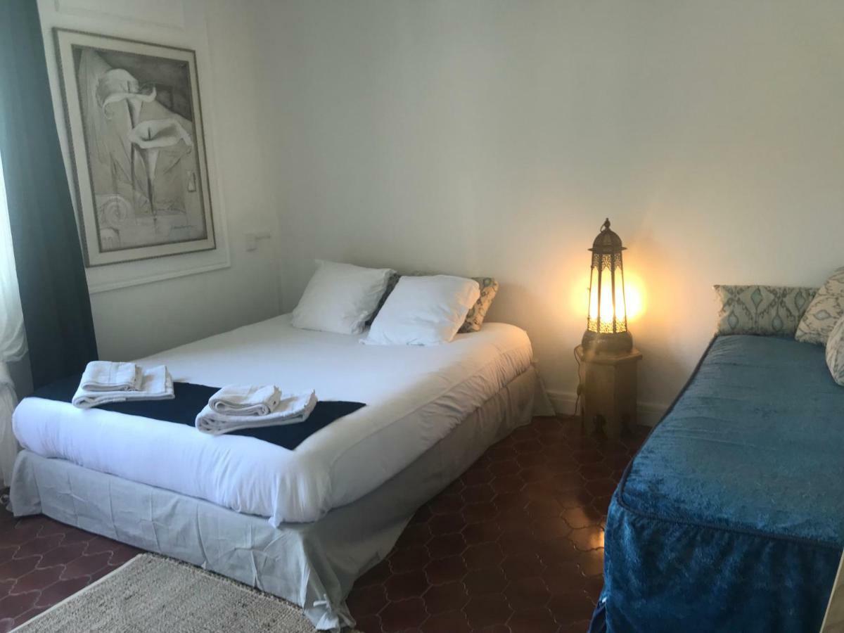 Moodz Hotel Vienne Pont-Eveque Ngoại thất bức ảnh